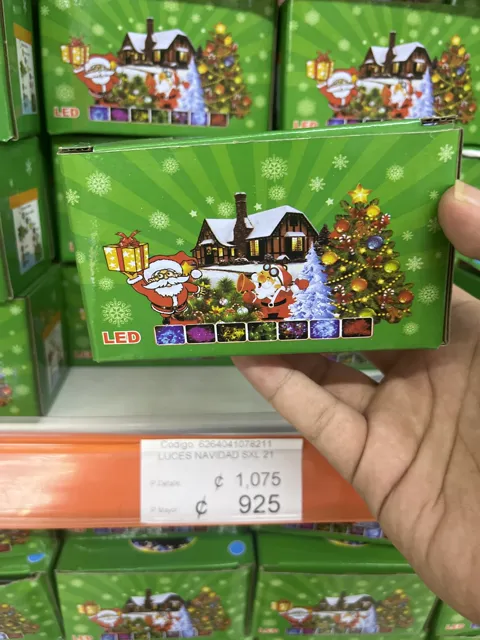 Luces de navidad Variedad de cajas y colores · foto 1